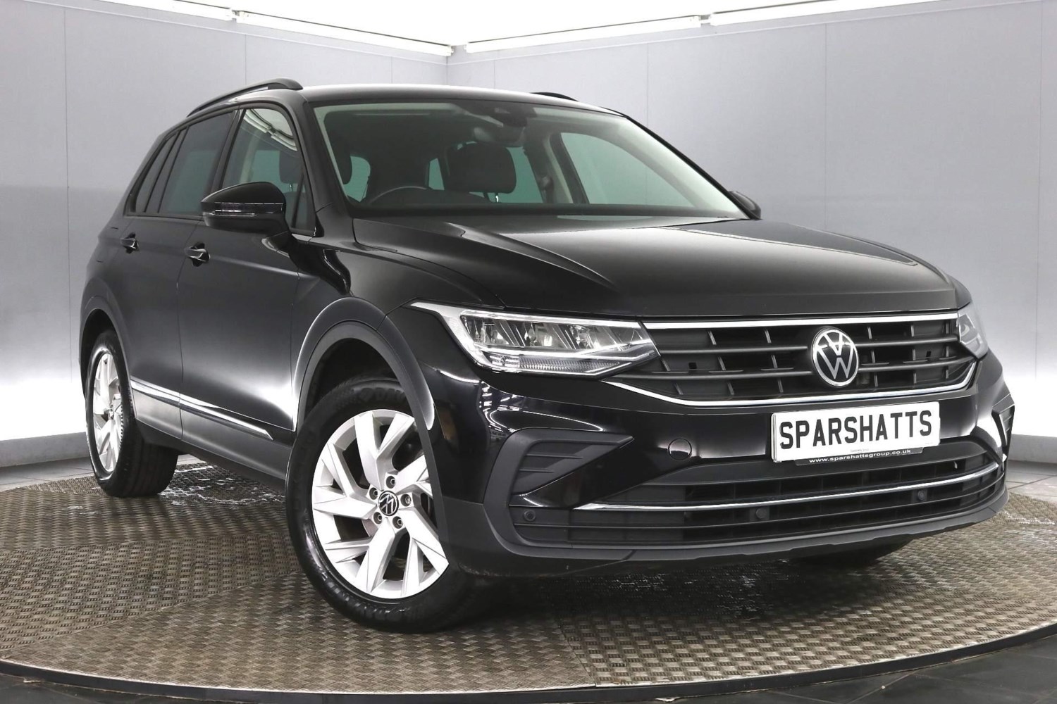 2020 used Volkswagen Tiguan 1.5 TSI Life Euro 6 (s/s) 5dr