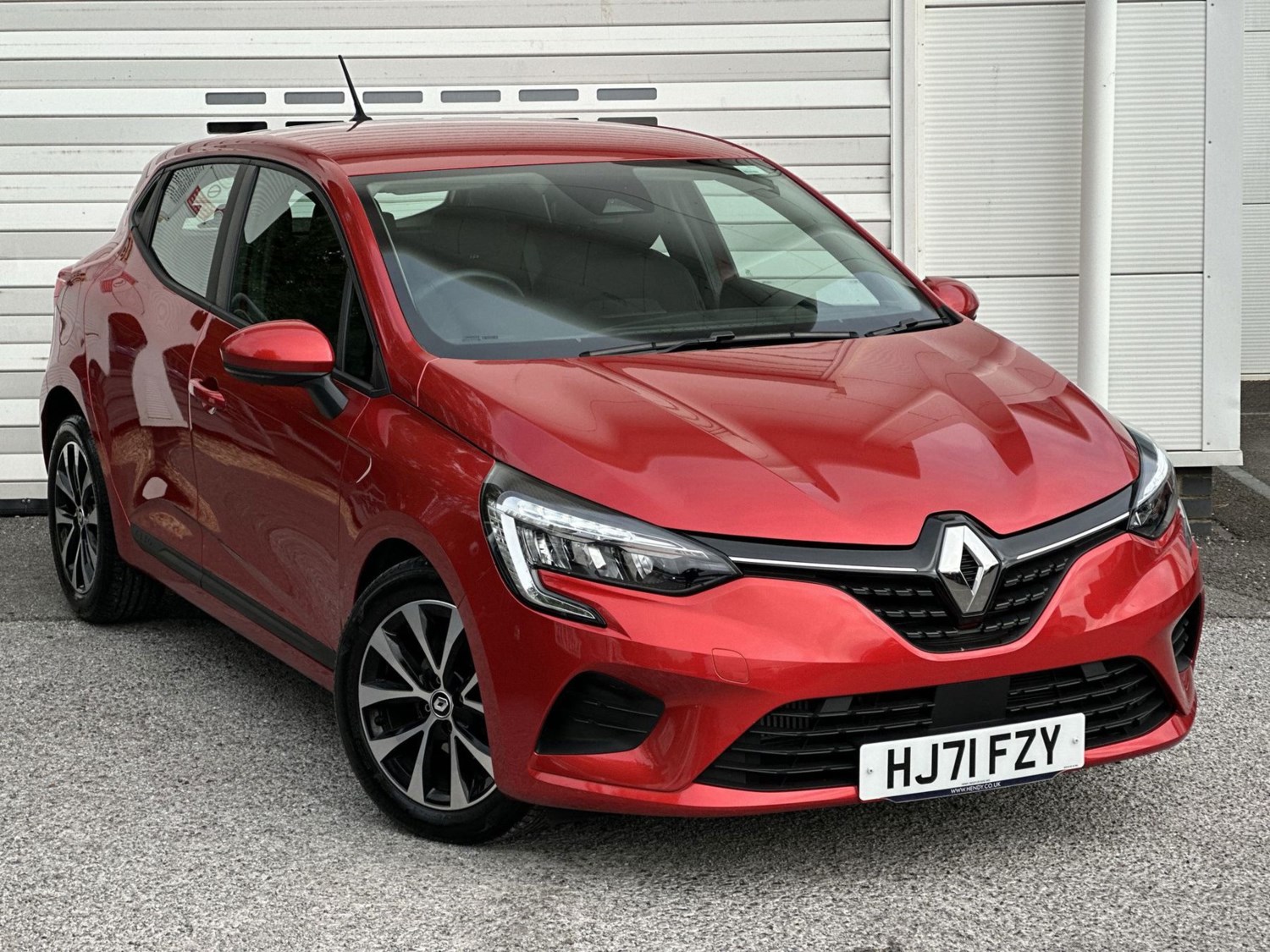 2021 used Renault Clio TCE 90 Iconic