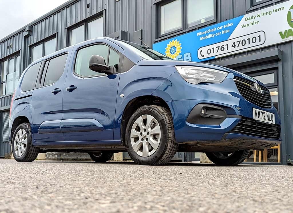 2023 used Vauxhall Combo Life 1.2 Turbo 130 SE Auto Wheelchair Vehicle *low Mileage* *ULEZ*