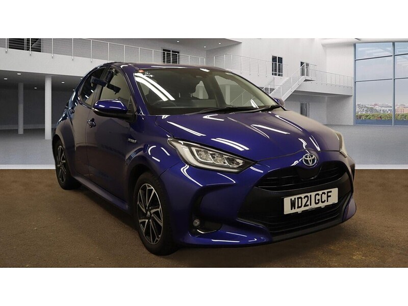 2021 used Toyota Yaris VVT-h Design