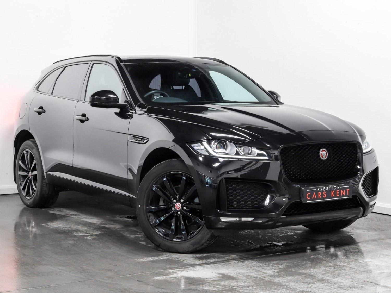 2020 used Jaguar F-Pace 2.0d [180] Chequered Flag 5dr Auto AWD