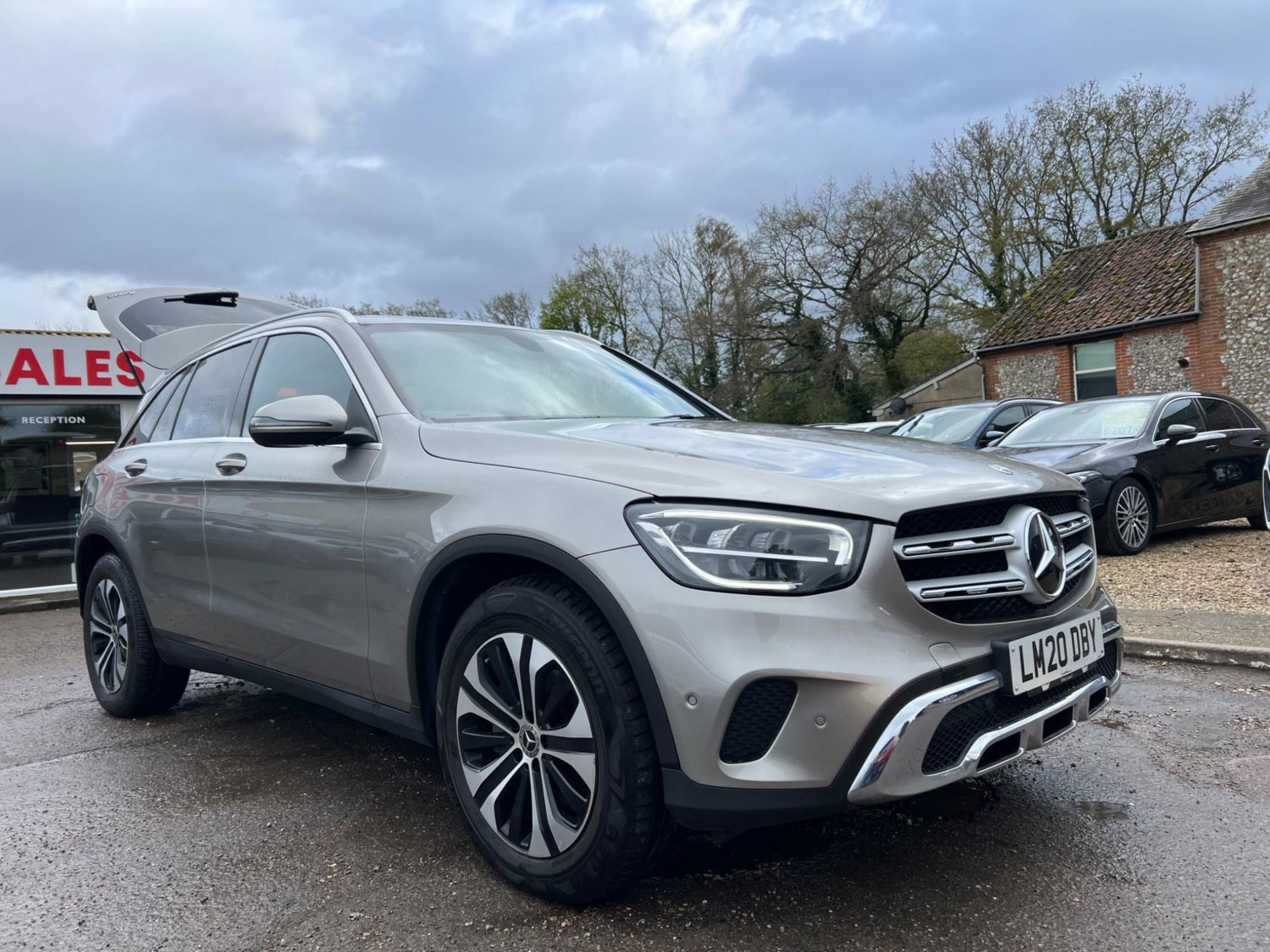 2020 used Mercedes-Benz GLC Class 2.0 GLC220d Sport G-Tronic+ 4MATIC Euro 6 (s/s) 5dr