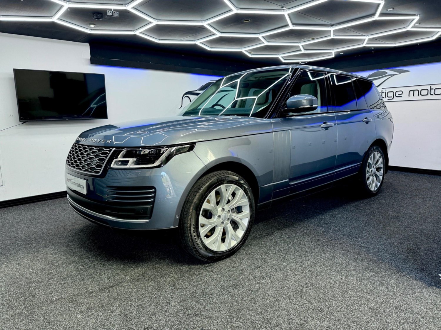 2021 used Land Rover Range Rover 2.0 P400e 13.1kWh Vogue SE Auto 4WD Euro 6 (s/s) 5dr