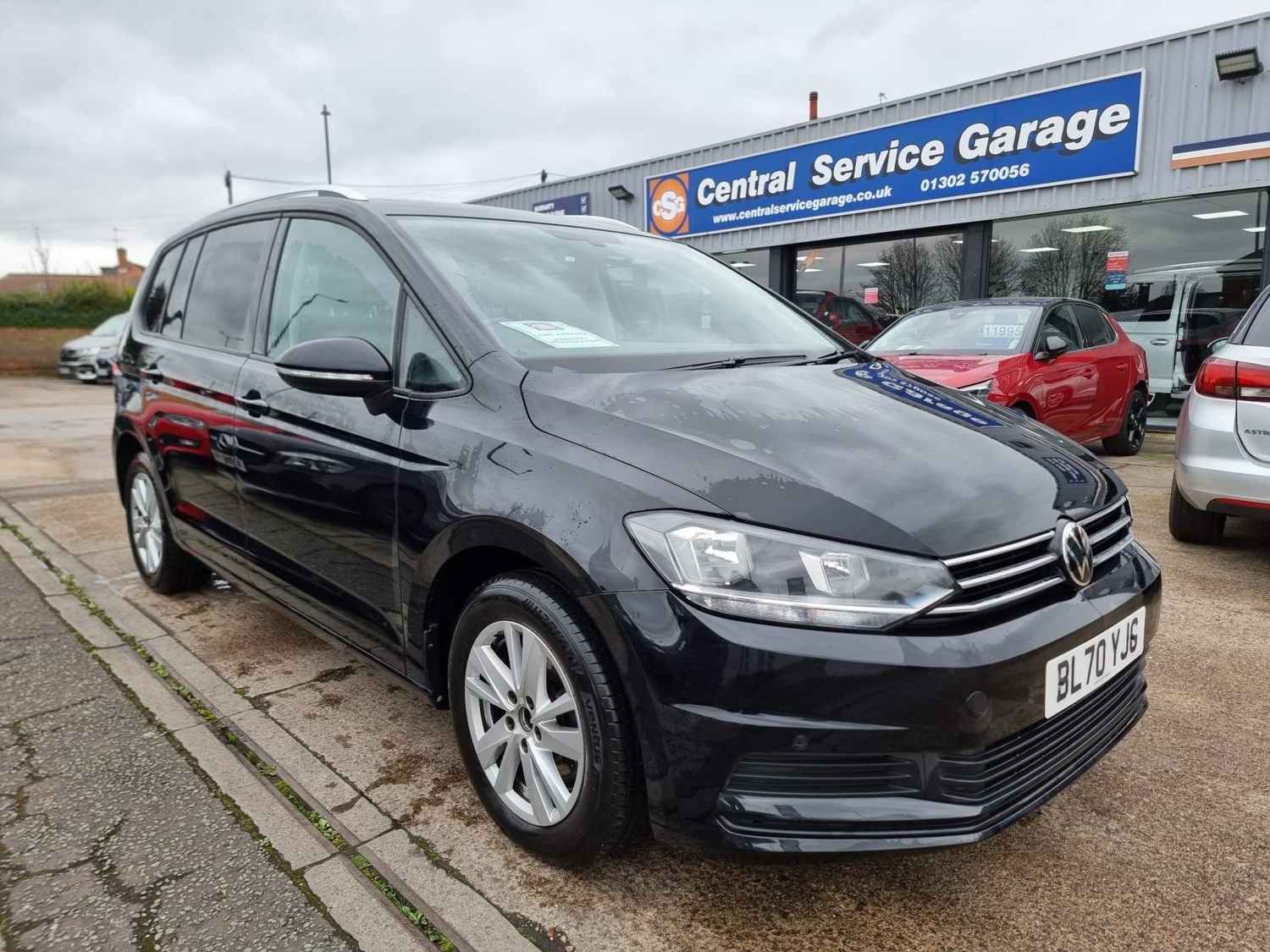 2021 used Volkswagen Touran 2.0 TDI SE Family DSG Euro 6 (s/s) 5dr