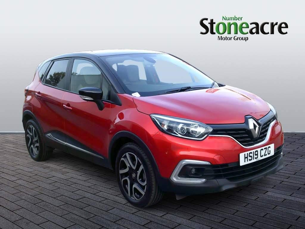 2019 used Renault Captur Iconic