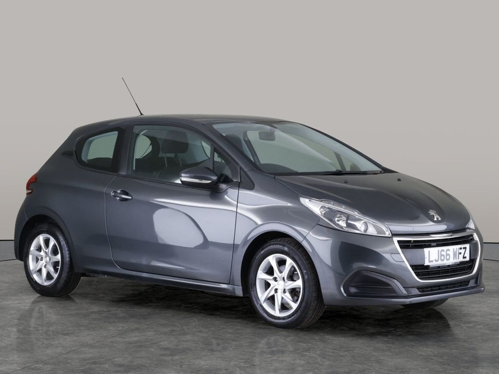 2016 used Peugeot 208 1.2 PureTech Active (82 ps)