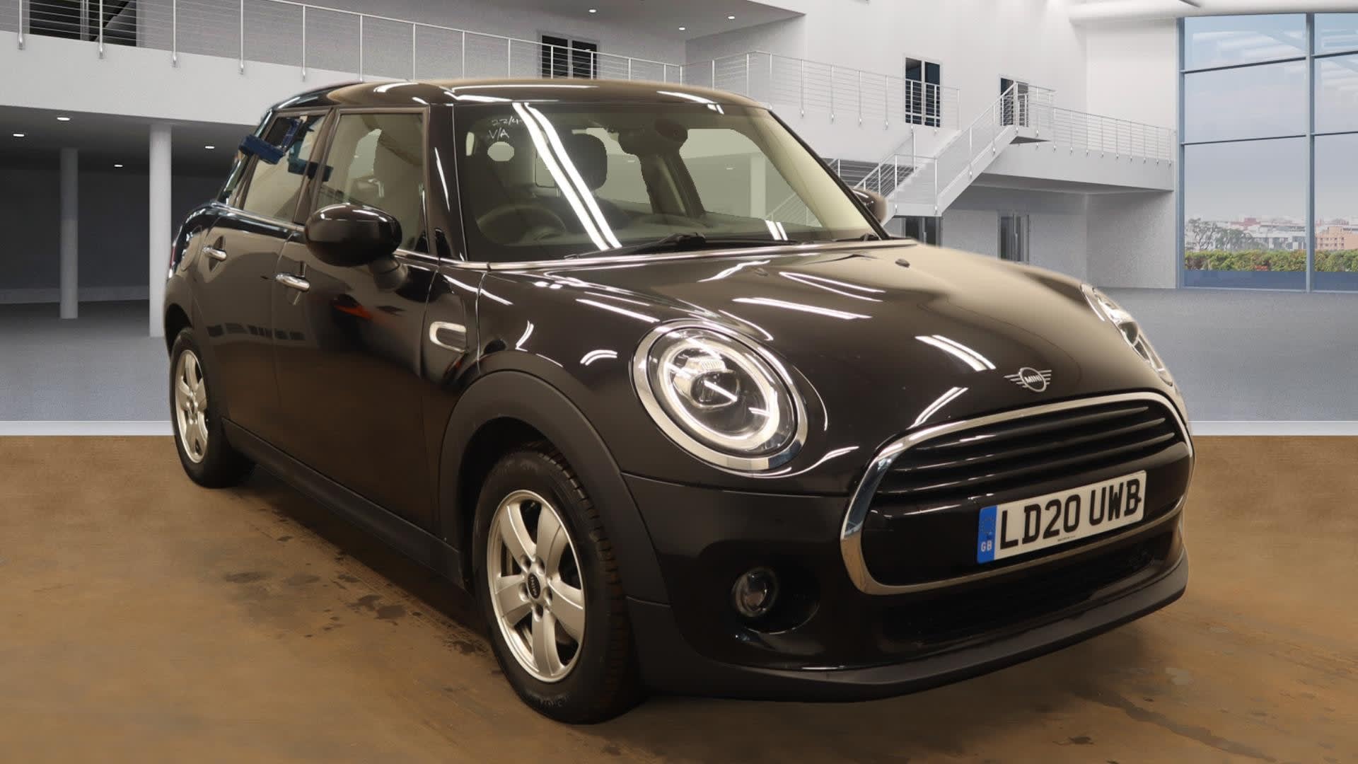 2020 used Mini Hatch 1.5 Cooper Classic (136 ps)