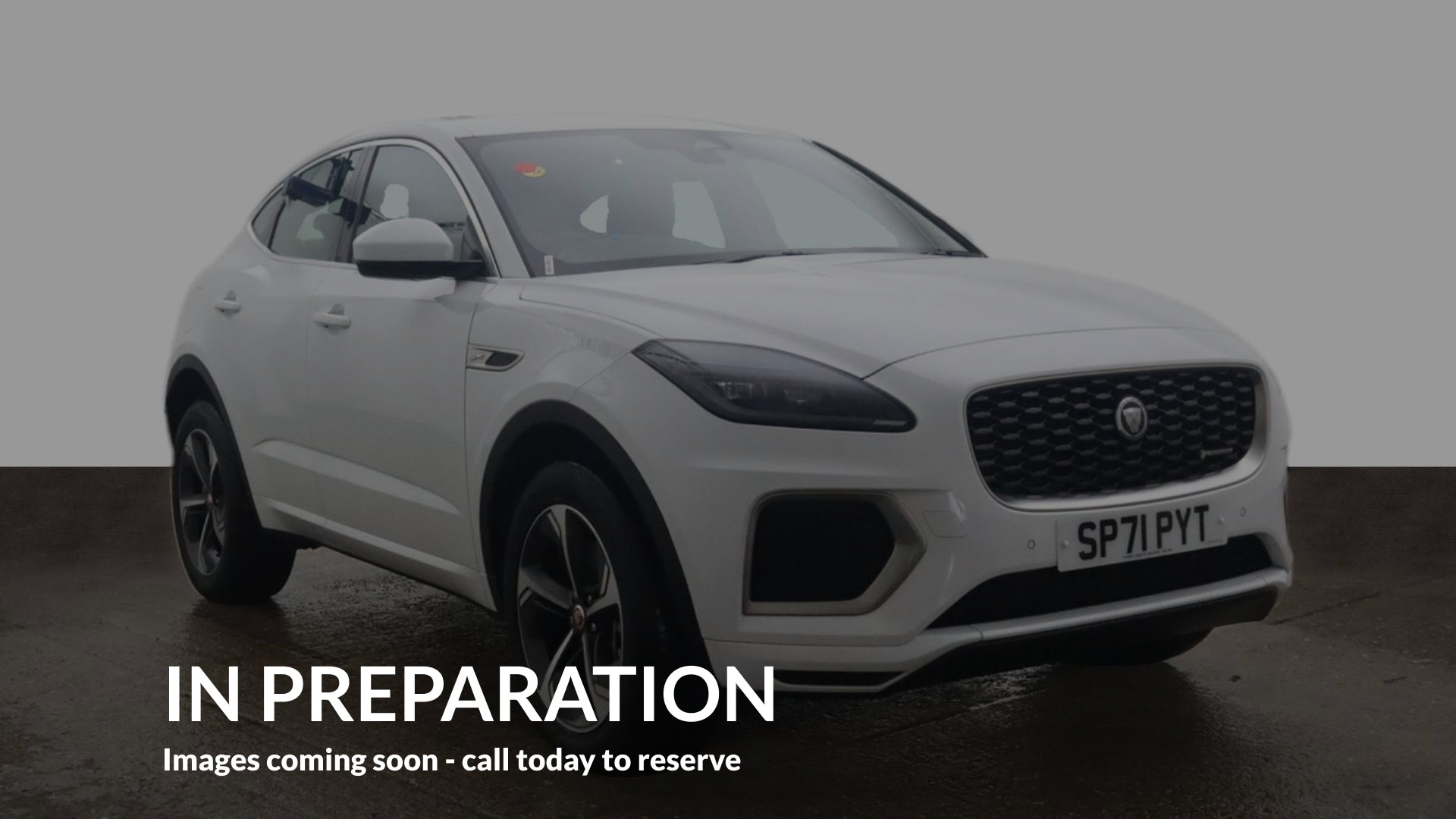 2022 used Jaguar E-PACE 1.5 P300e R-Dynamic SE 5dr Auto