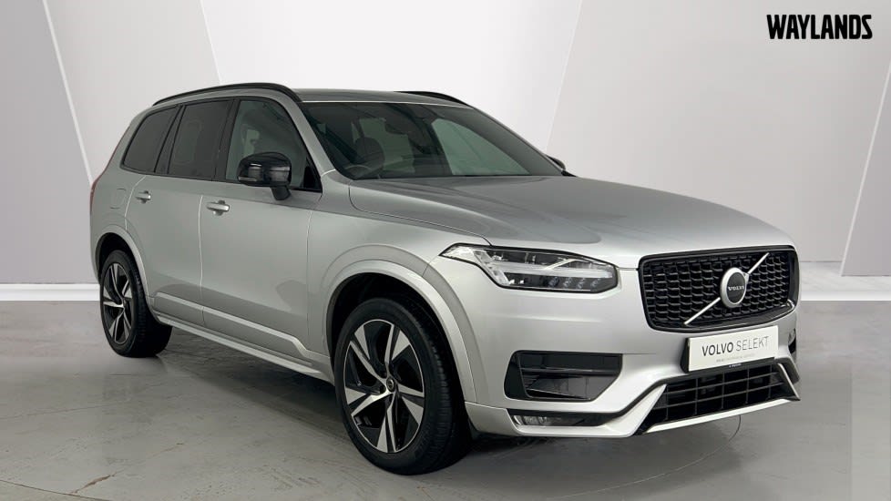 2021 used Volvo XC90 R-Design, B5 AWD mild hybrid, Seven individual seats Auto