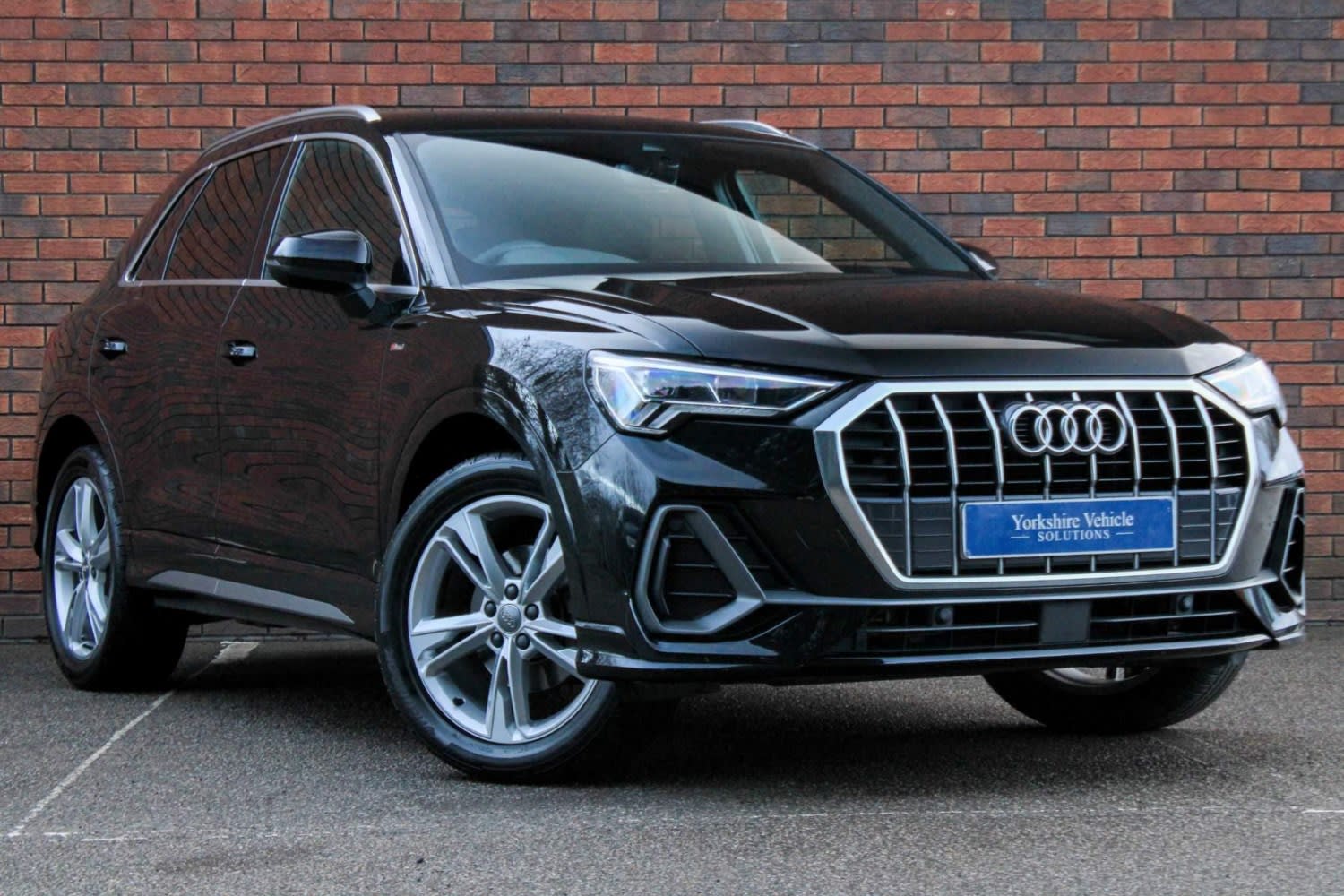 2020 used Audi Q3 1.5 TFSI CoD 35 S line S Tronic Euro 6 (s/s) 5dr