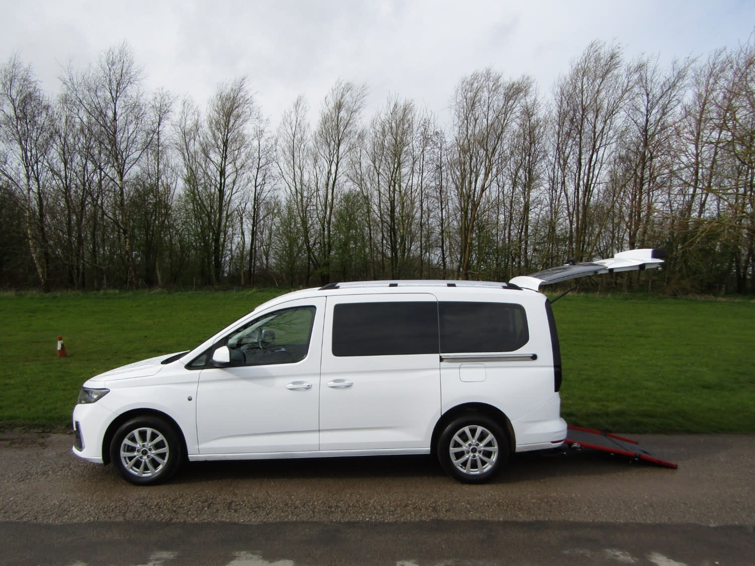 2022 used Ford Tourneo Connect 2.0 Tdci Titanium WHEELCHAIR ACCESSIBLE DISABLED MOBILITY VEHICLE WAV TAXI 