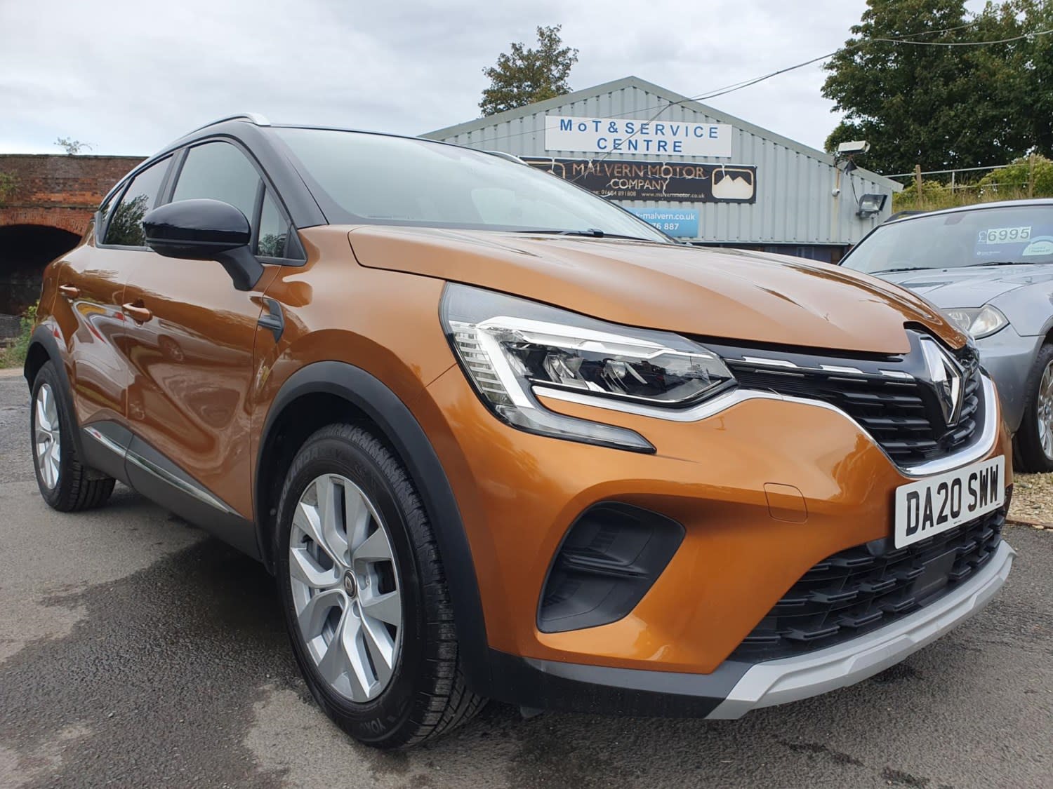 2020 used Renault Captur TCE Iconic 1.3 EDC Automatic