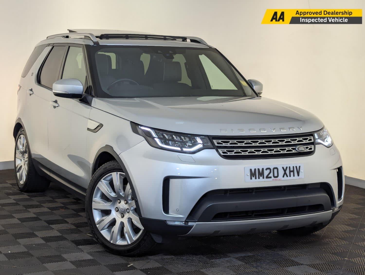 2020 used Land Rover Discovery 2.0 SD4 HSE Luxury 5dr Auto