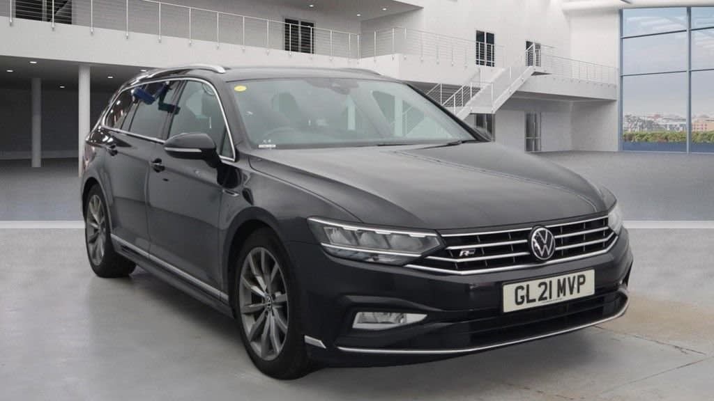 2021 used Volkswagen Passat 2.0 R-LINE TDI DSG 5d 148 BHP