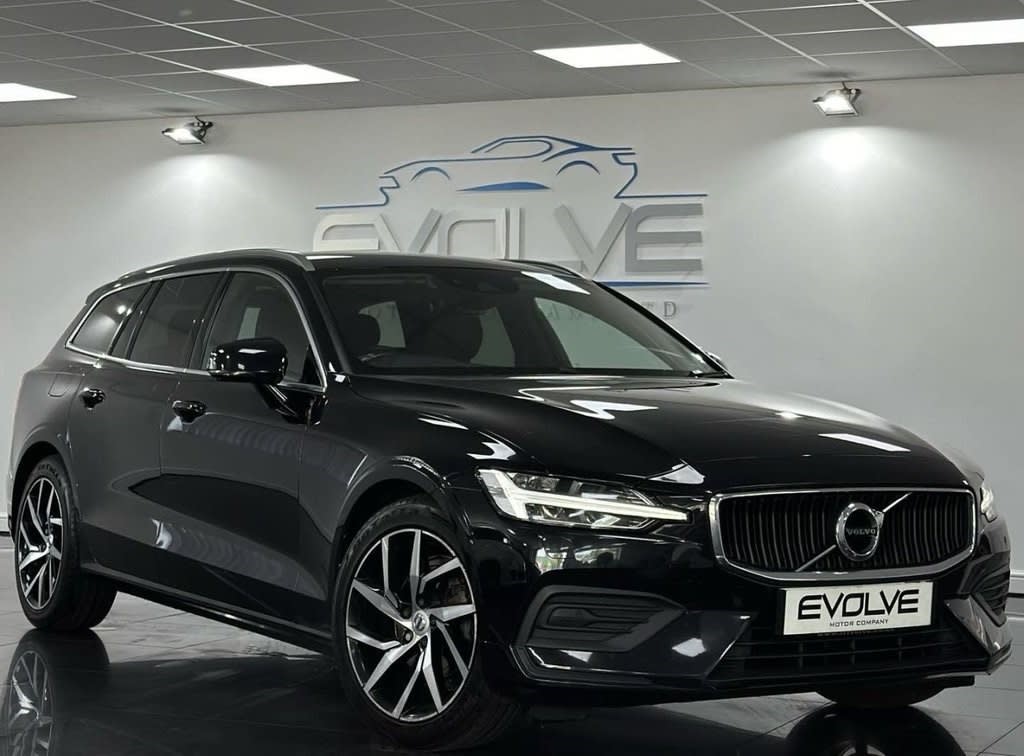 2020 used Volvo V60 2.0 D3 MOMENTUM PLUS 5d 148 BHP