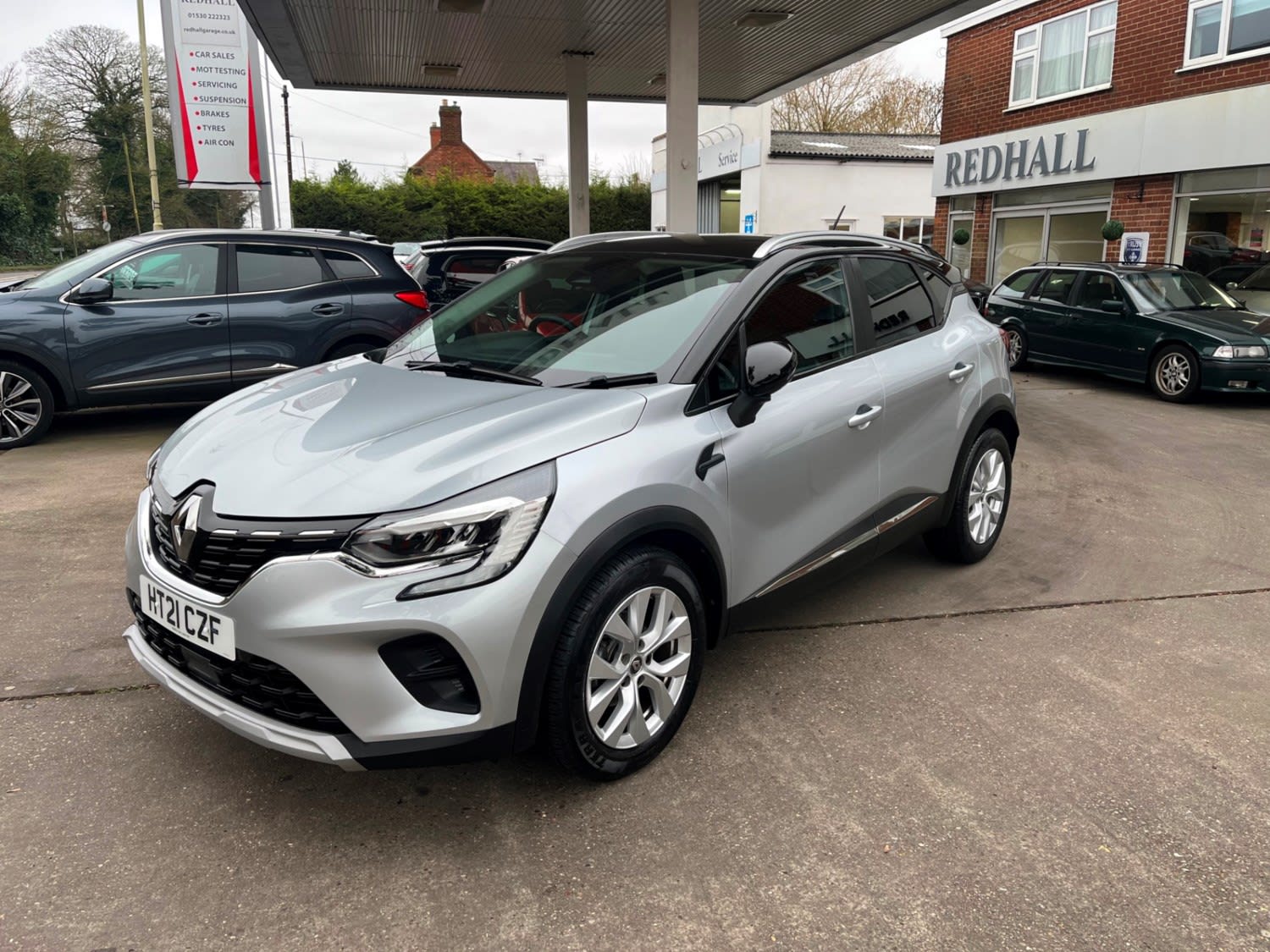 2021 used Renault Captur 1.3 TCE 130 Iconic 5dr