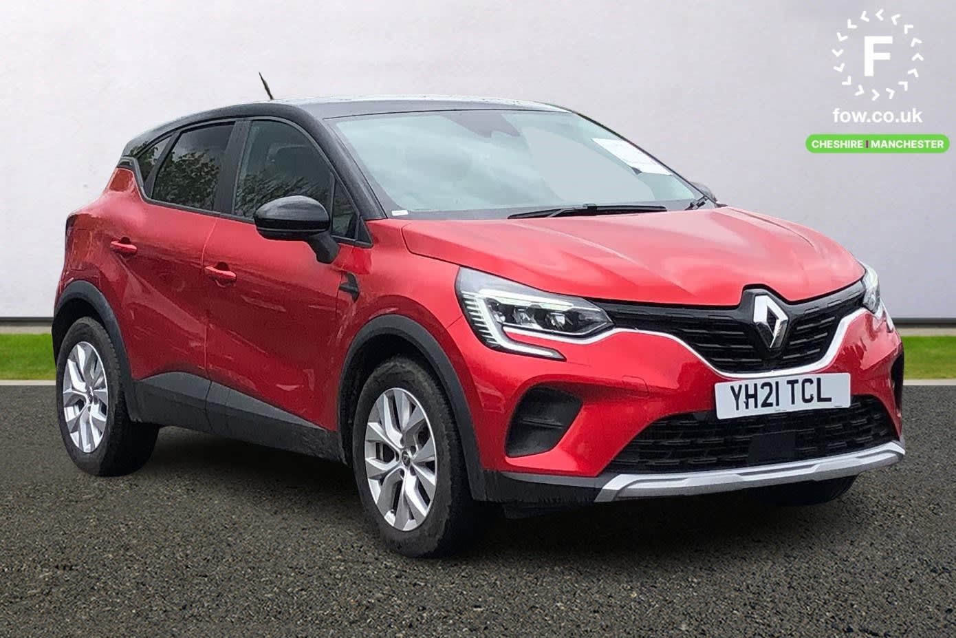 2021 used Renault Captur 1.3 TCE 140 Iconic 5dr