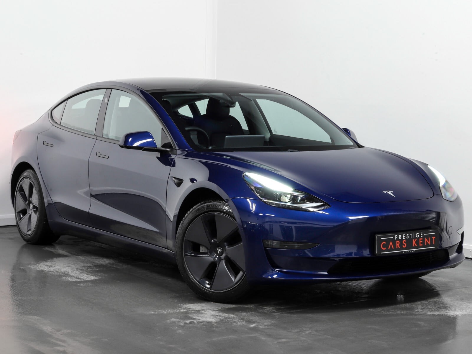 2021 used Tesla Model 3 Saloon Long Range