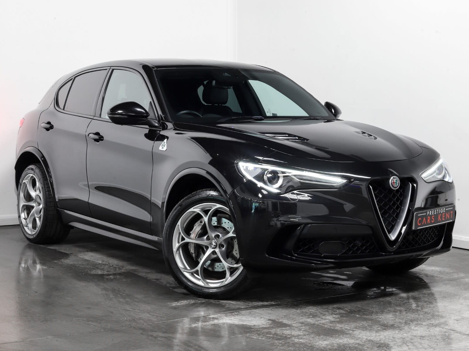 2019 used Alfa Romeo Stelvio Estate Quadrifoglio