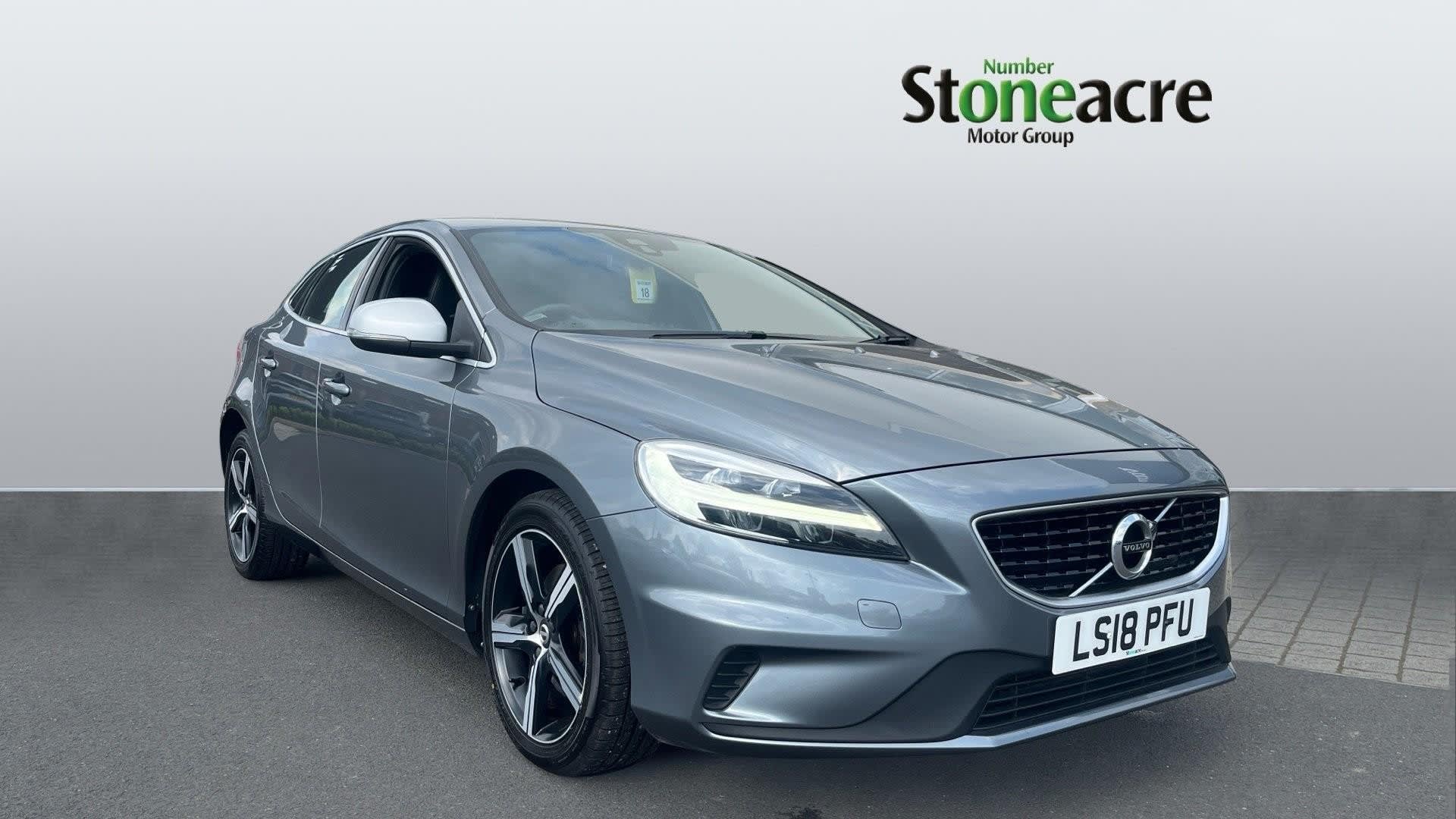 2018 used Volvo V40 R-Design