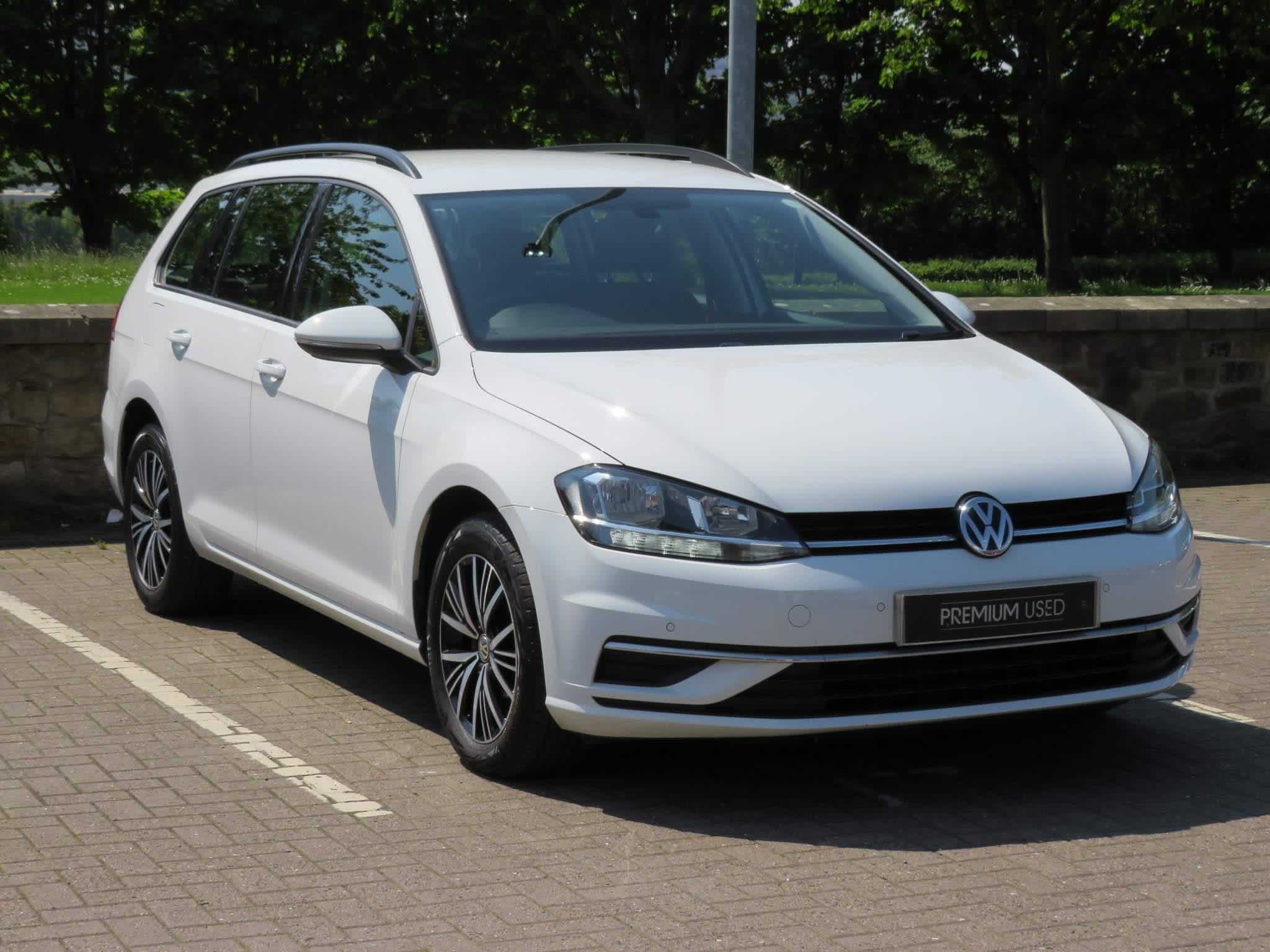 2018 used Volkswagen Golf SE Nav