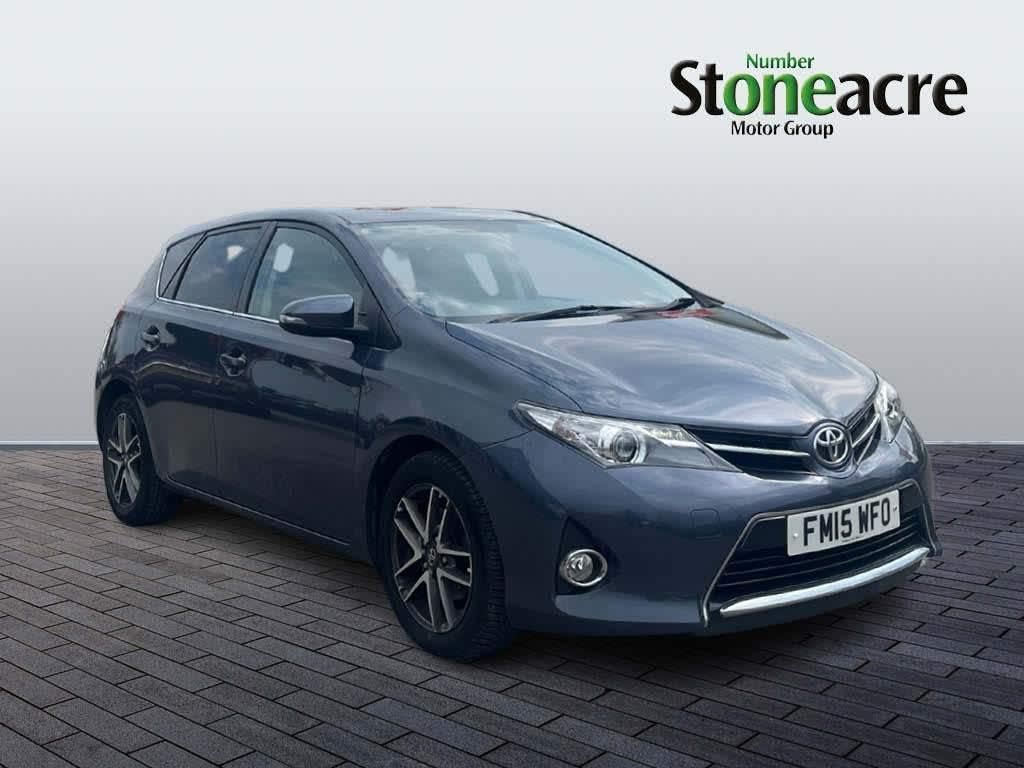 2015 used Toyota Auris Icon Plus