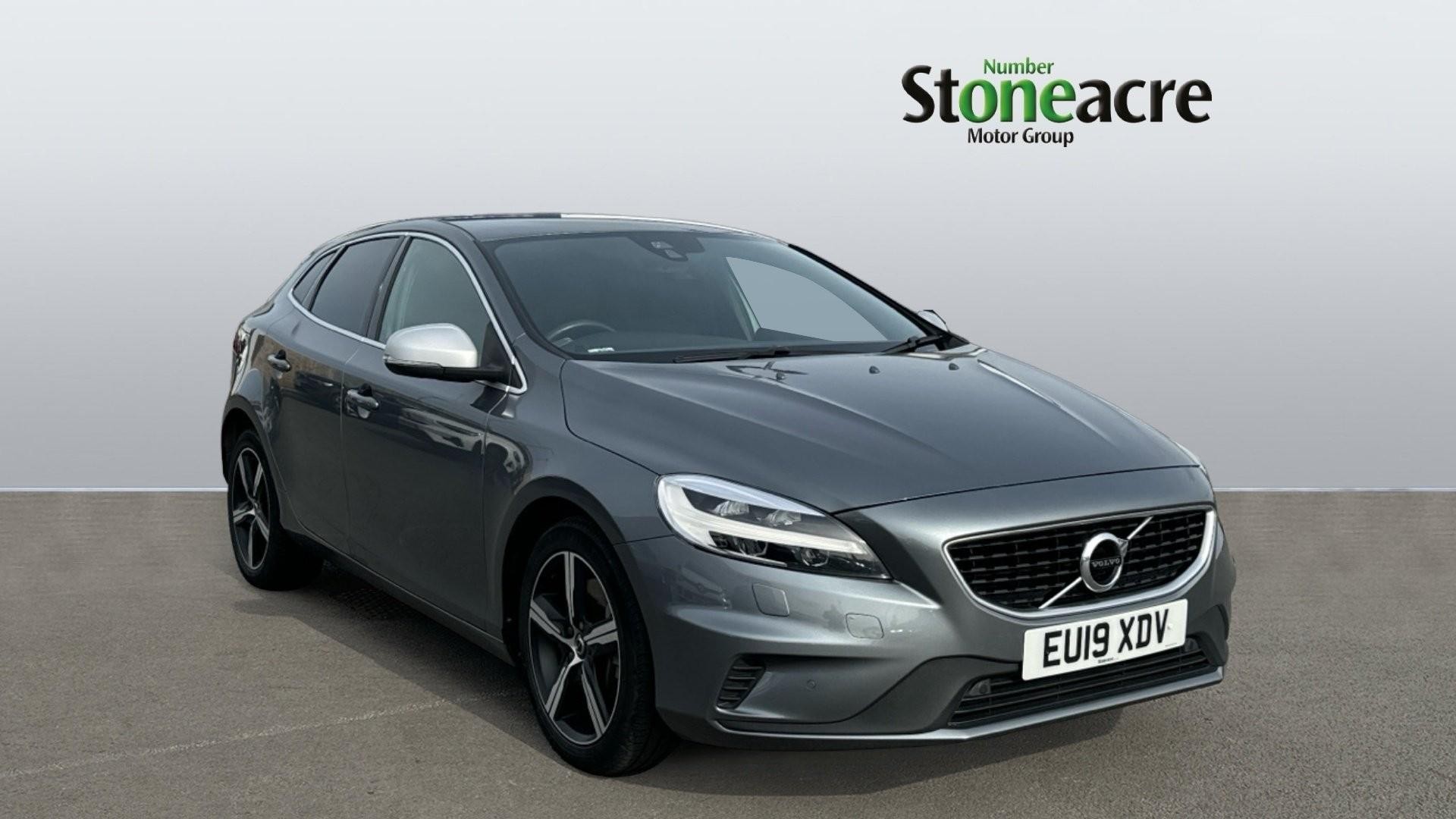 2019 used Volvo V40 R-Design Edition