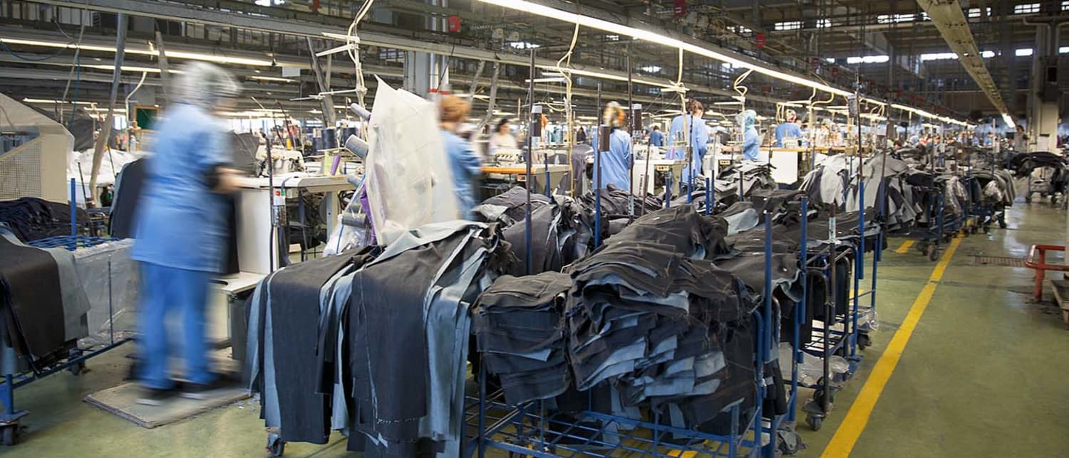 Arbeidsomstandigheden in fabrieken 1440x720