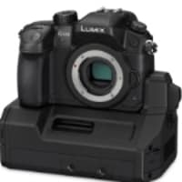 Panasonic Lumix DMC-GH4 met interface unit DMW-YAGH