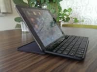 Microsoft Universal Mobile Keyboard - stand 1