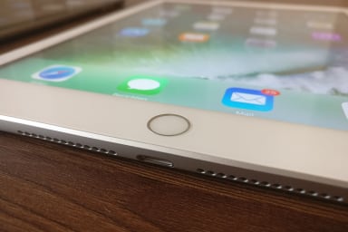 iPad 2017 - voorkant ingezoomd