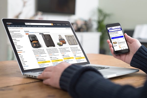 Consumentenbond sommeert Amazon en Bol te stoppen met nepaanbiedingen