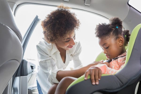 autostoeltje-vastgespen