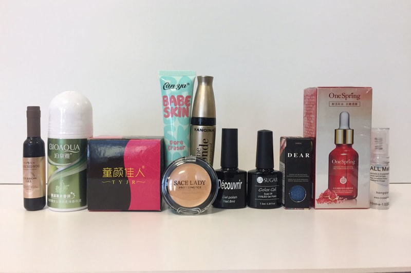 Groupphoto_some_products