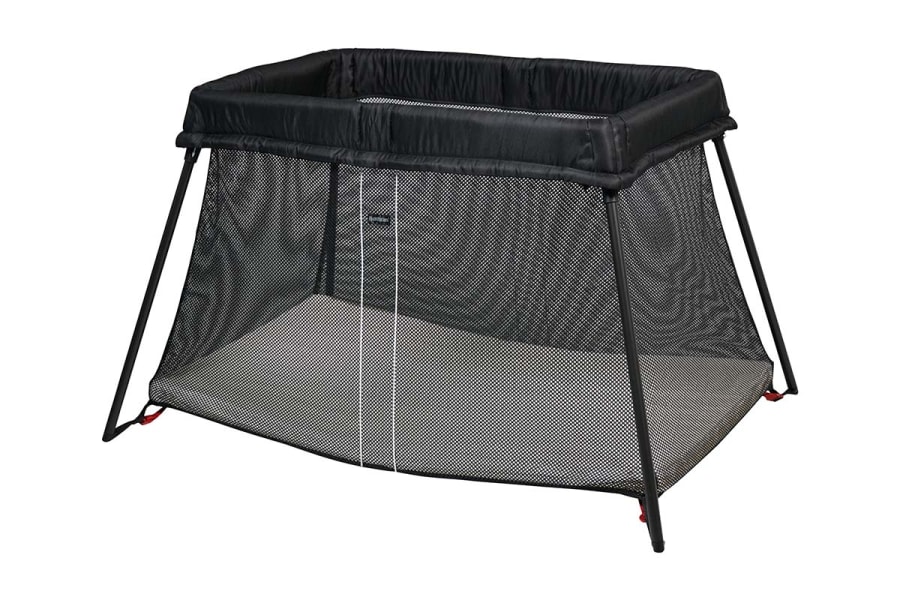 Campingbed onderkant breder dan bovenkant