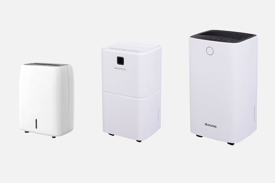 3 maten luchtontvochtigers naast elkaar