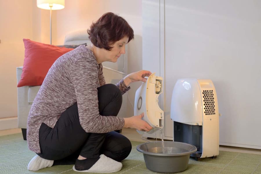 Luchtontvochtiger watertank