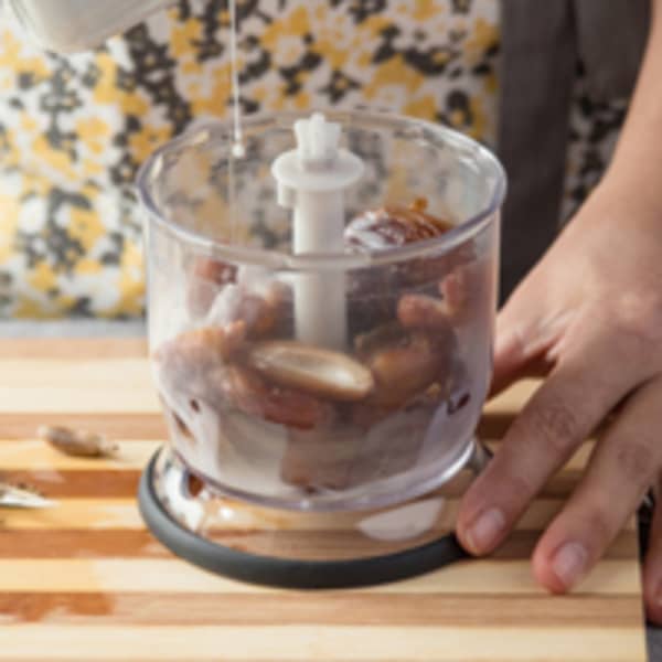 staafmixer-met-hakmolen-200x200-1-hakt-ie-goed