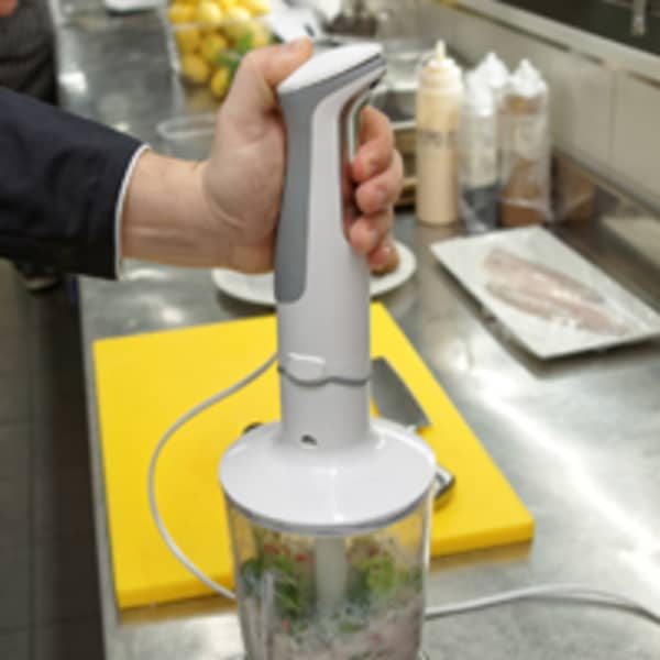 staafmixer-met-hakmolen-200x200-2-gebruiksgemak