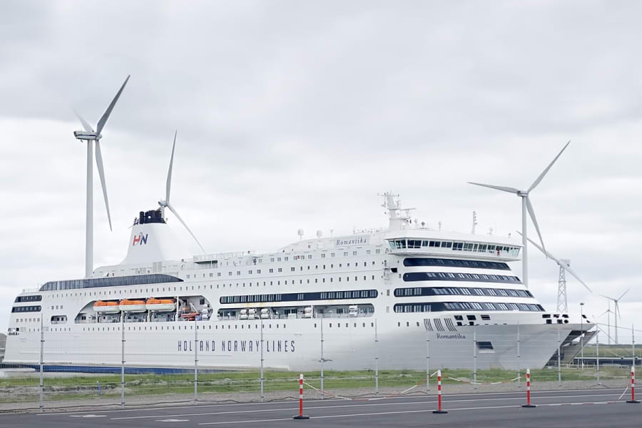 MS_Romantika_Holland Norway Lines-1200x800px