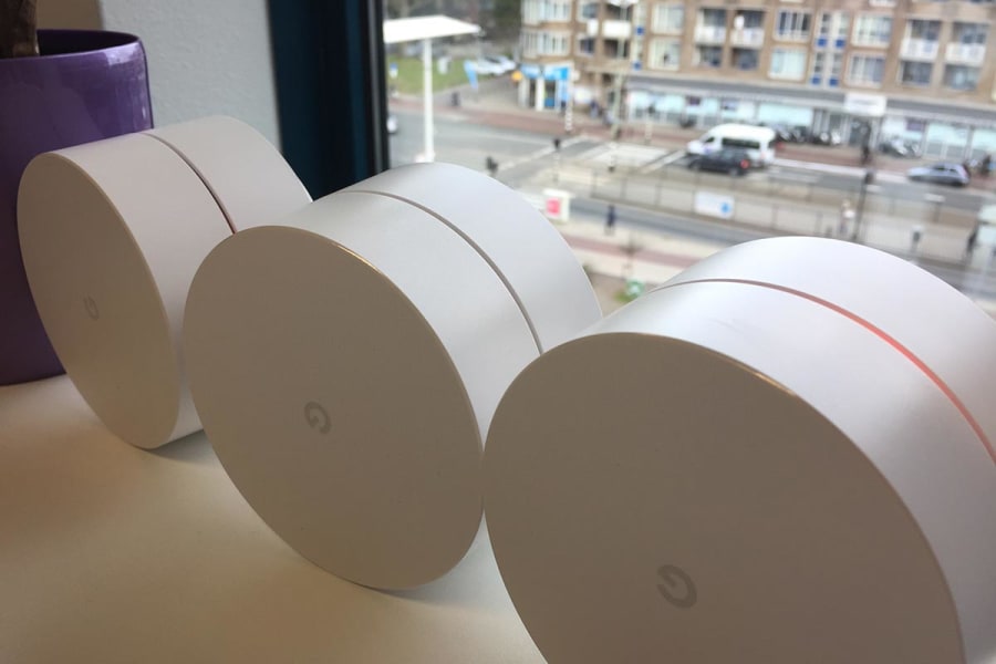 google-wifi-router-zijkant
