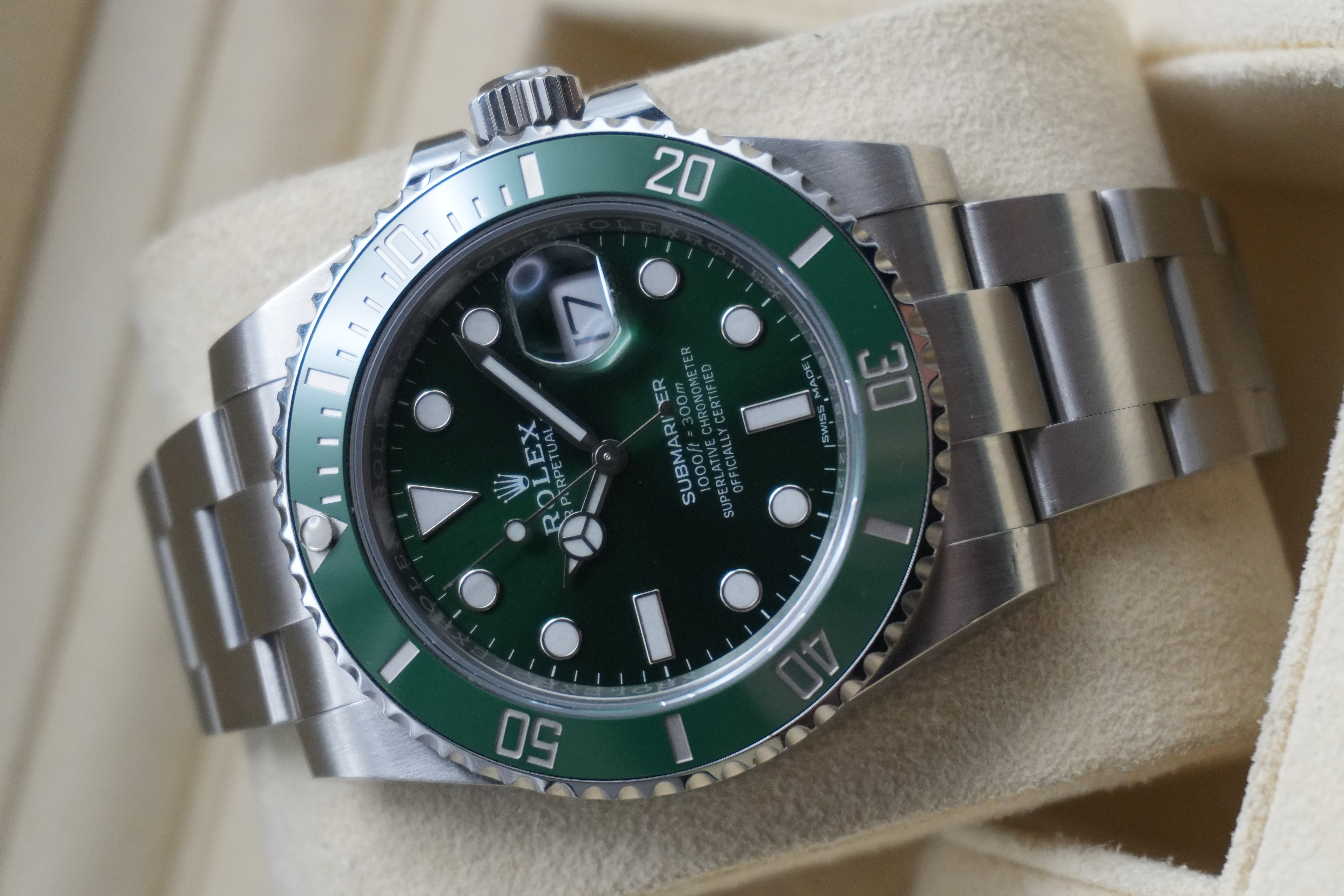 Rolex Submariner Date 40mm 'Hulk'