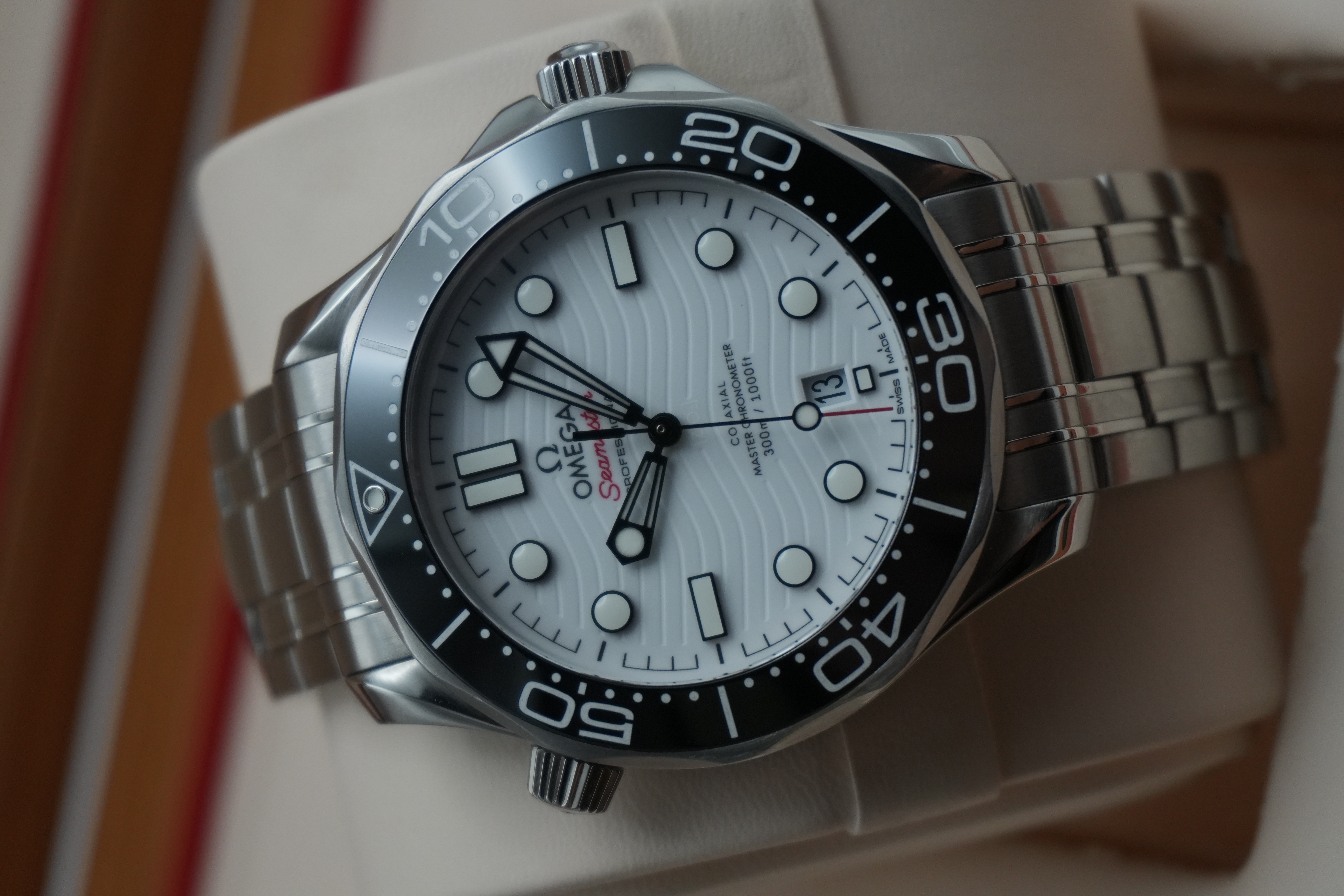 Omega Seamaster Diver 300m 42mm