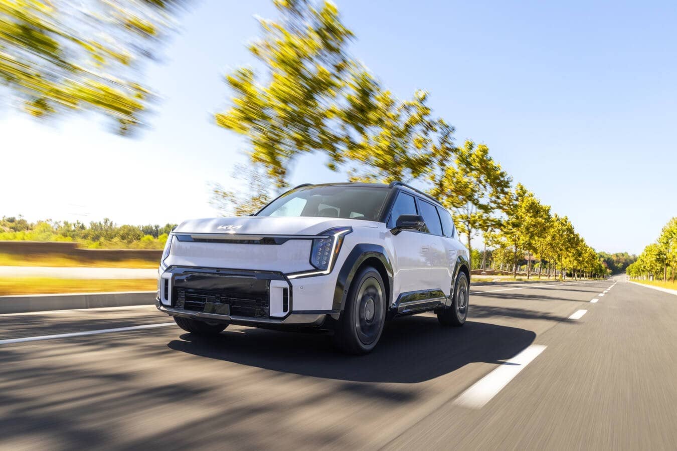 Pros & Cons of Hybrid Cars