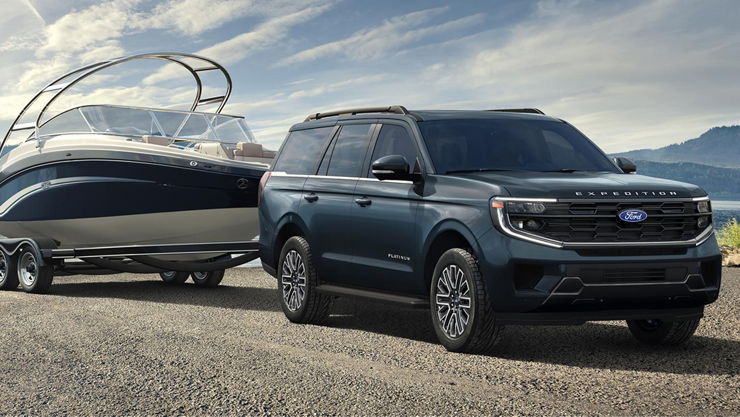 expedition trailing boat