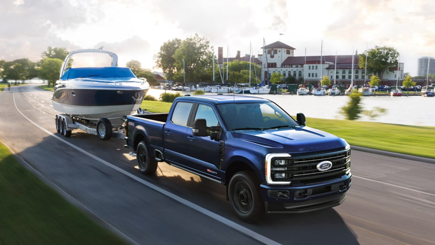 exterior towing boat 2026 ford superduty f-350