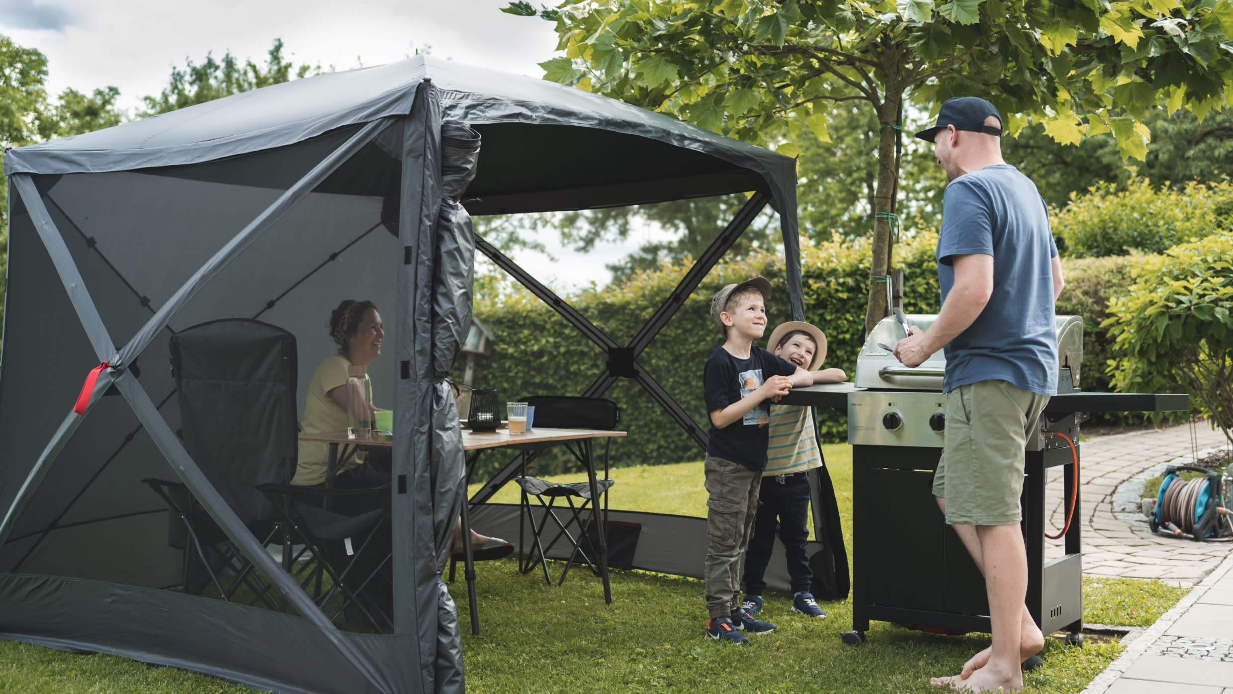 230719_QDO_Pavillon_Freizeit_Garten_Grillen_Desktop_V01_NR01