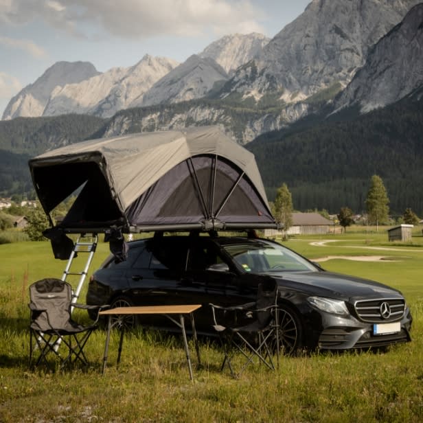 Softcover-Klappzelt-auf-Kombi-mobile