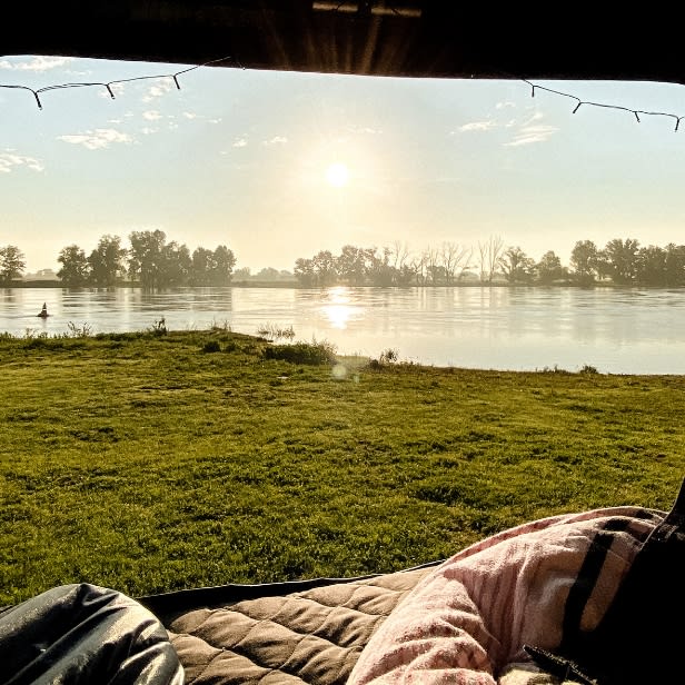 trinkwasseraufbereitung-outdoor-dachzelt-ausblick-see_mobile