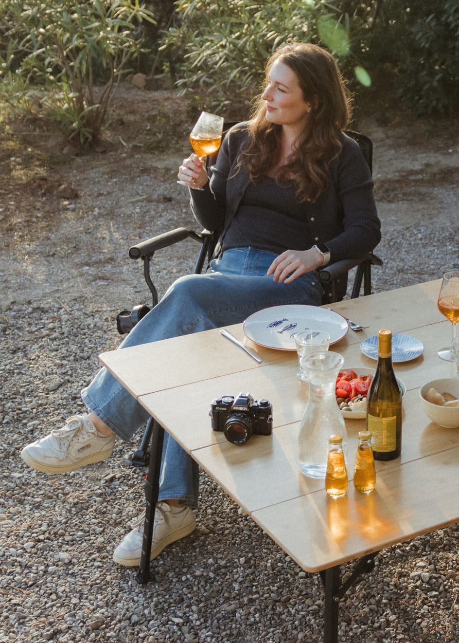 240327_QDO_Johnny_Perfekt_ausgestattet_Mobile_V01_NR01